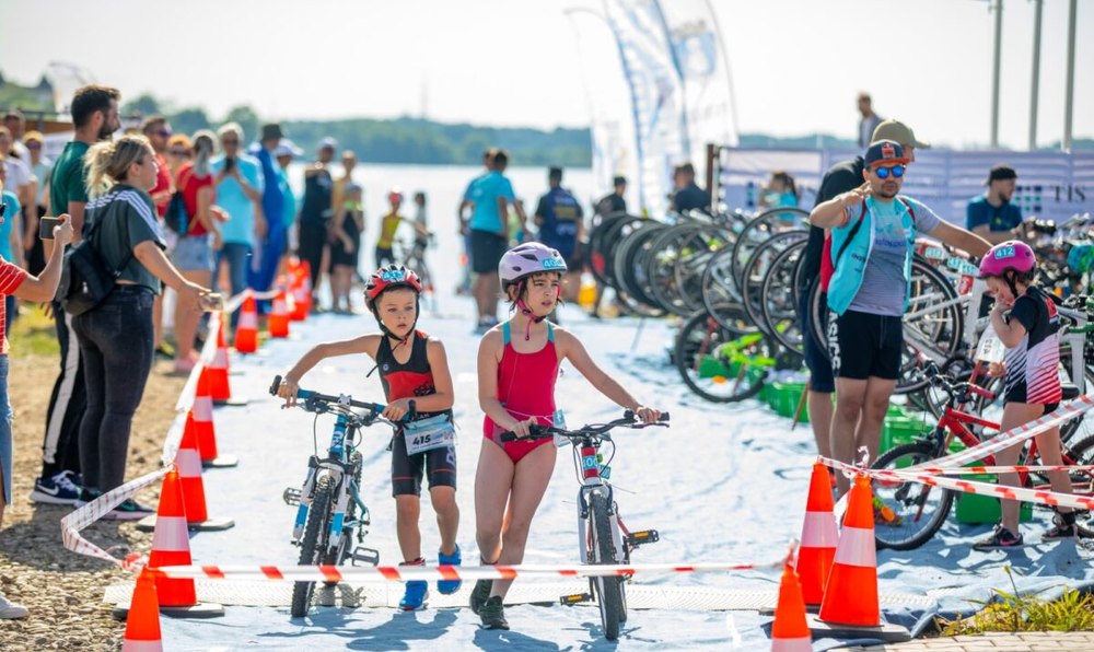 Pe 20 septembrie, o nouă ediție a competiției Triathlon Pantelimon. Află numele străzilor care vor fi închise