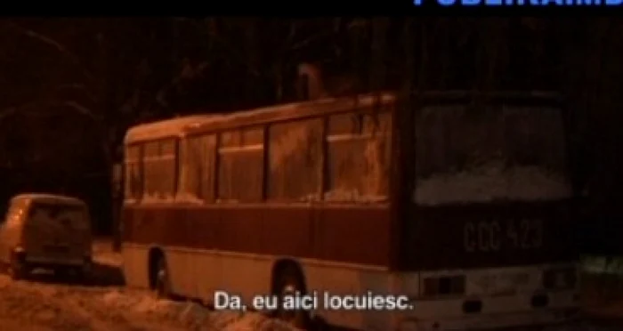 Autobuzxul este parcat pe o strada din Chisinau. FOTO PublikaTV