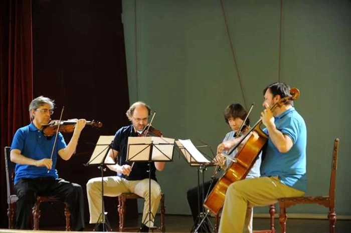 Cvartetul Borodin - recital in 27 mai 2014 la Sibiu in tinuta informala. Foto: Sebastian Marcovici