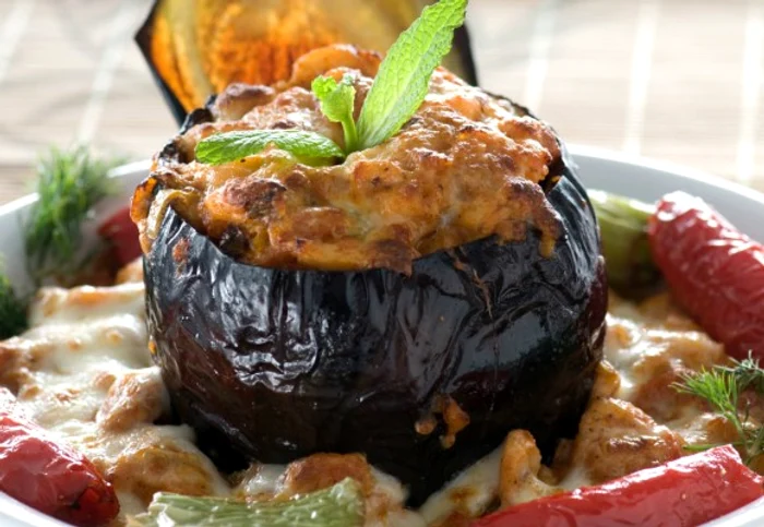 
    O reţetă de sezon, săţioasă şi gustoasă!clickpoftabuna.ro  