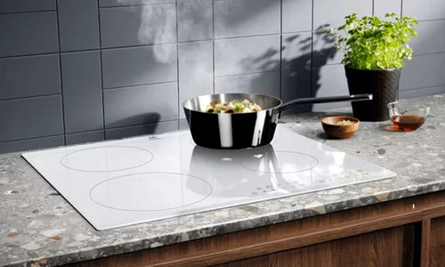 Plită încorporabilă cu inducție pentru o bucătărie modernă Foto eMAG jpg