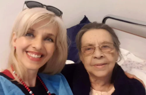 Bianca Brad și mama sa. Sursă: Facebook