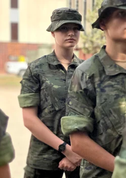 Prințesa Leonor a Spaniei în uniformă