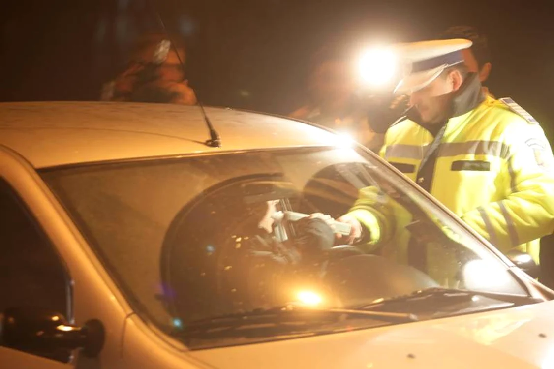 
    Şoferul a fost prins în urma unui filtru organizat pe străzile Capitalei. Foto: Arhiva  