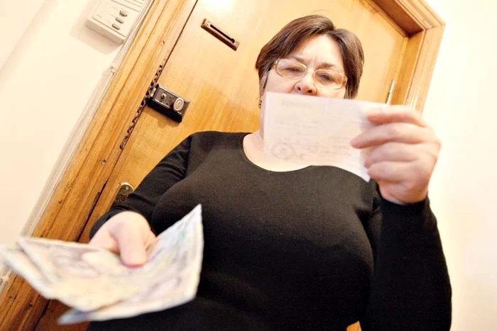 La începutul anului 2013, poştaşii ar putea aduce mai mulţi bani la pensie