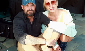 brian austin green sharna burgess jpg