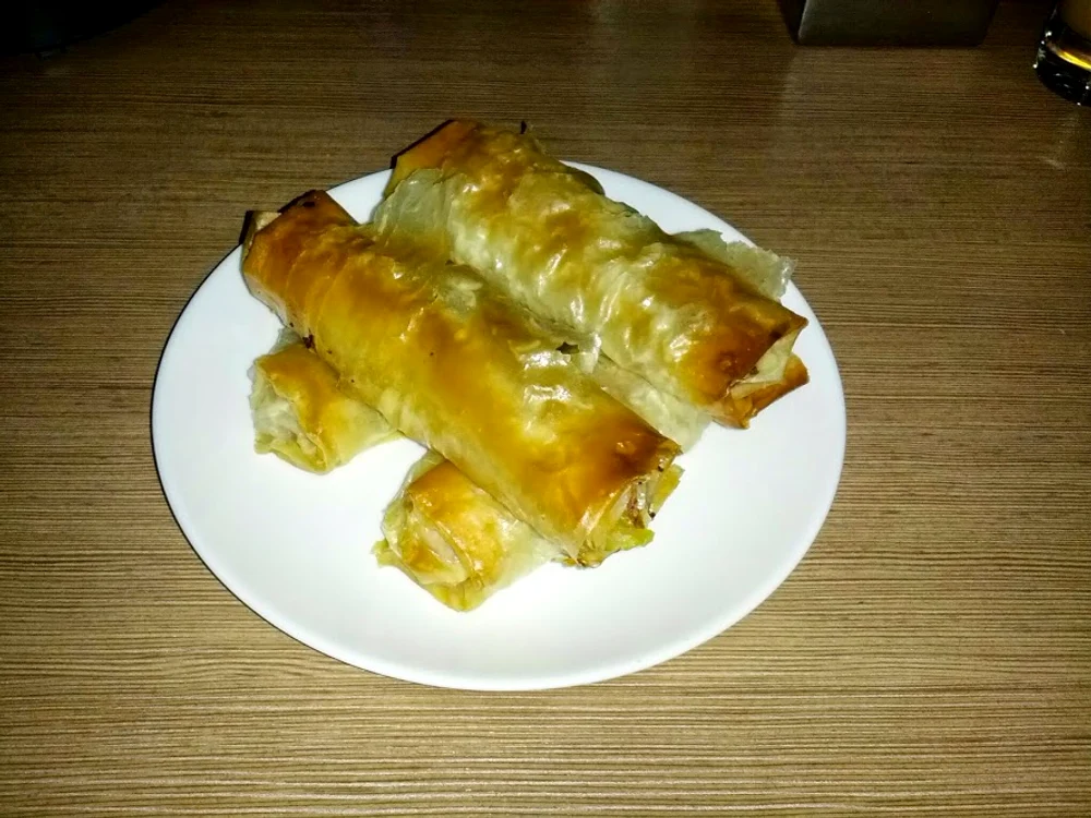 
    Buseuri cu mere însiropate  