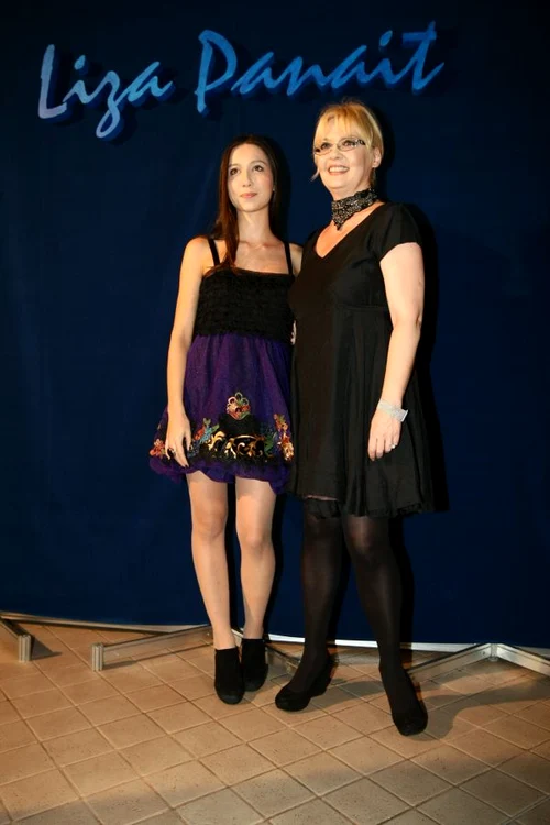 Emilia Popescu a fost alături de fiica ei, Maria