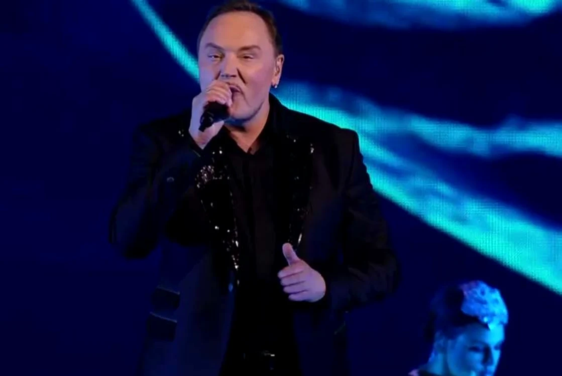 Eurovision 2015, semifinala 2. Muntenegru a fost reprezentat de Knez cu melodia "Adio"
