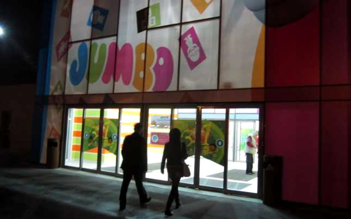Magazinul Jumbo din Capitală a fost deschis în zona Theodor Pallady FOTO Adevărul