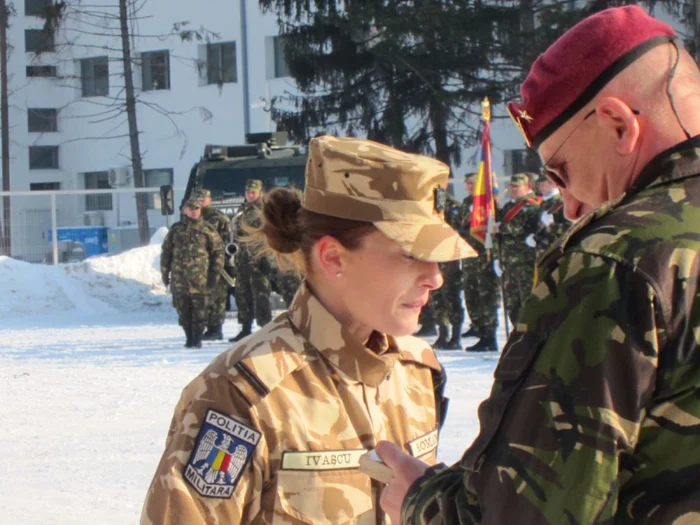 Locotenentul Mirela Ivaşcu este prima femeie care a condus un detaşament românesc de poliţie militară în Afganistan FOTO Sorin Ghica