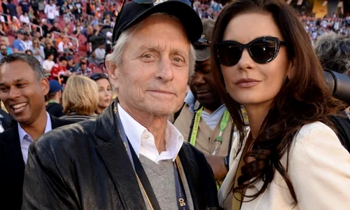 catherine zewta jones michael douglas superbowl jpeg