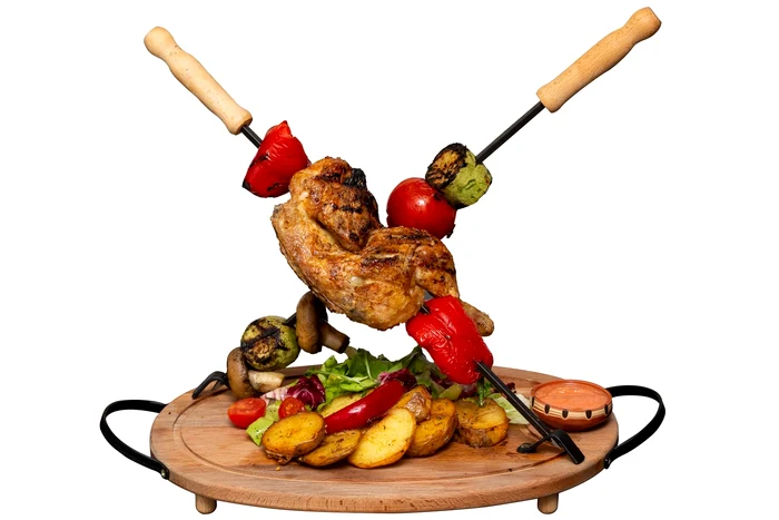 Mâncărurile chefului Bogdan Ivanov ies mereu în evidență FOTO Stage Nice Dining
