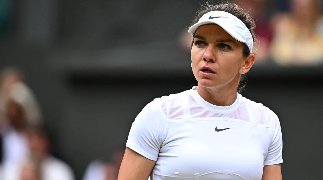 Simona Halep, uluită de tupeul companiei care a îngropat-o. Foto Getty images 