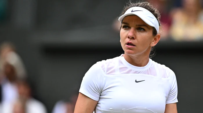 Simona Halep, uluită de tupeul companiei care a îngropat-o. Foto Getty images 