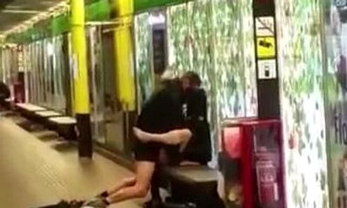 sex metrou jpeg