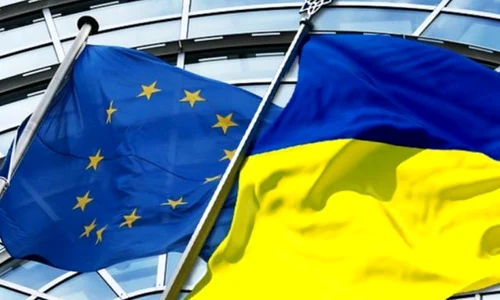 Dezbatere «Historia»: Închiderea şcolilor româneşti din Ucraina înseamnă lichidarea identităţii românilor de acolo  România tace!  jpeg