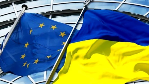 Dezbatere «Historia»: Închiderea şcolilor româneşti din Ucraina înseamnă lichidarea identităţii românilor de acolo România tace! jpeg