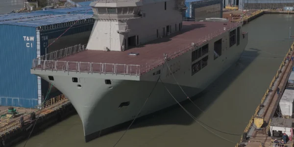 Portavion de drone Galați foto captura video Defense Romania png