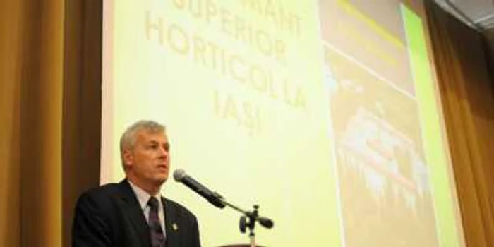 Profesorul universitar Gică Grădinariu a fost invitat să conferenţieze la Universitatea Strasbourg