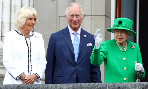 Regina Elisabeta, Regele Charles si Camilla Parker Bowles Foto Gettyimages (1) jpg