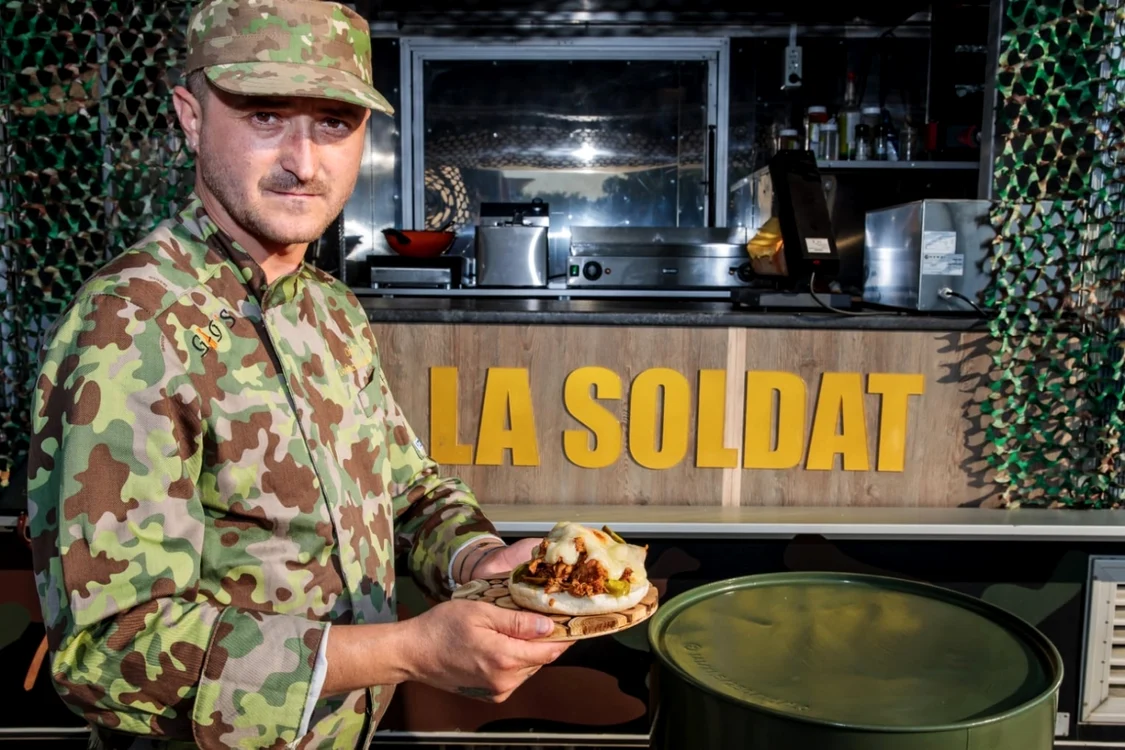 Ovidiu Dobinciuc, actual bucătar şi antreprenor  FOTO Arhiva personală