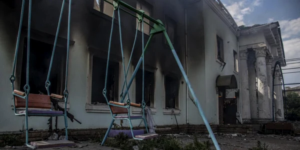 Razboi Ucraina Rusia  18-19 mai 2022  palatul culturii Lisiceansk FOTO EPA-EFE