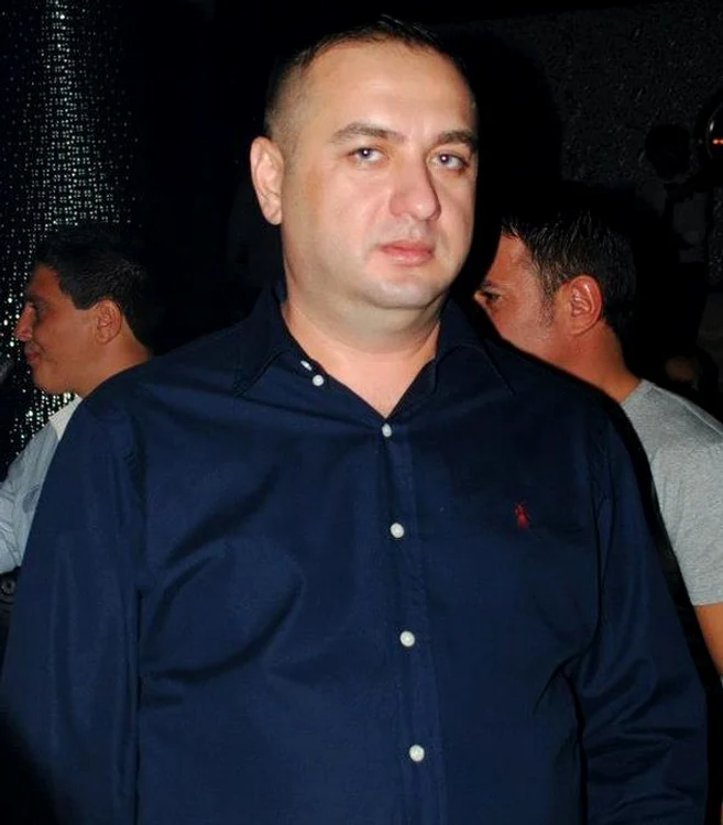 
    Leo de la Strehaia a avut şi el de-a face cu poliţia în trecutFoto: Facebook  