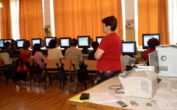 Târgu-Jiu: Şomerii gorjeni speră în cursurile de recalificare profesională