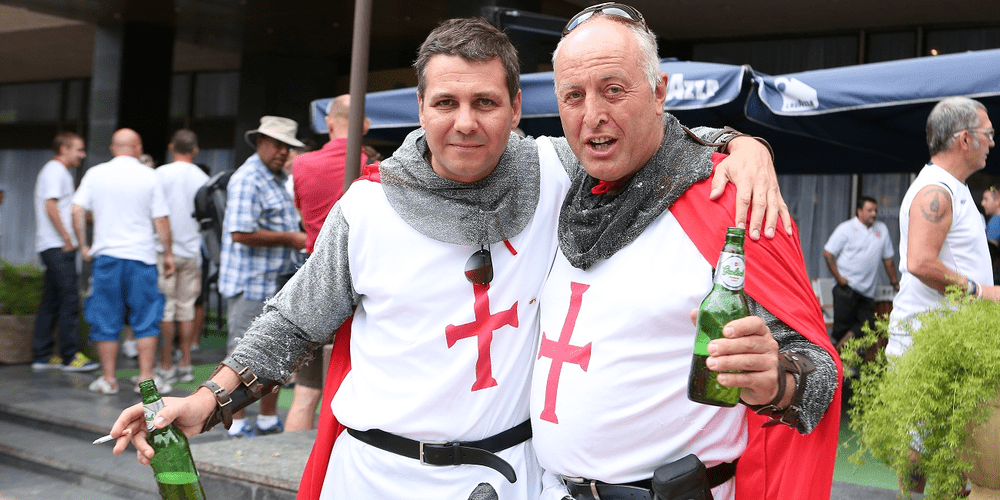 Anglia - Iran. Odiseea britanicilor în căutare de alcool. Cum îi păcălesc pe arabi, deși riscă pușcăria