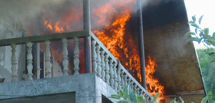 incendiu manastirea moreni