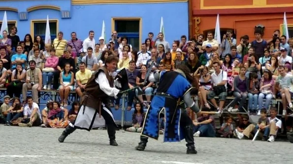 Festivalul medieval Curtea Domnească, ediţia I jpeg