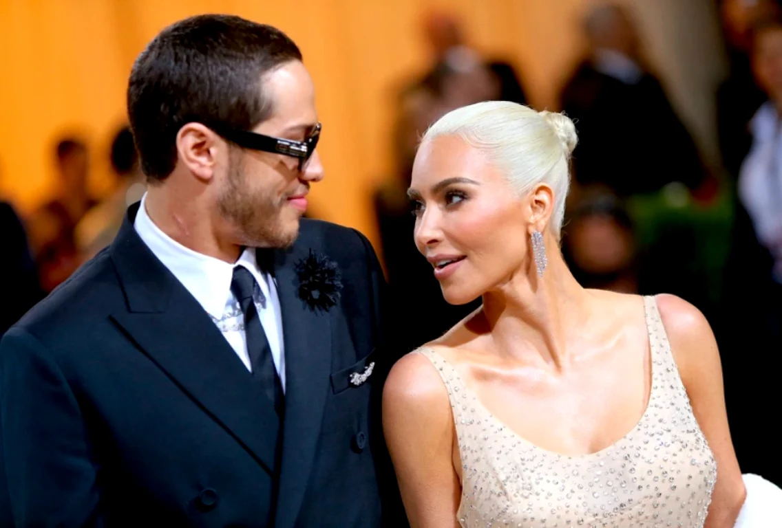 Kim Kardashian şi Pete Davidson la Met Gala 2022