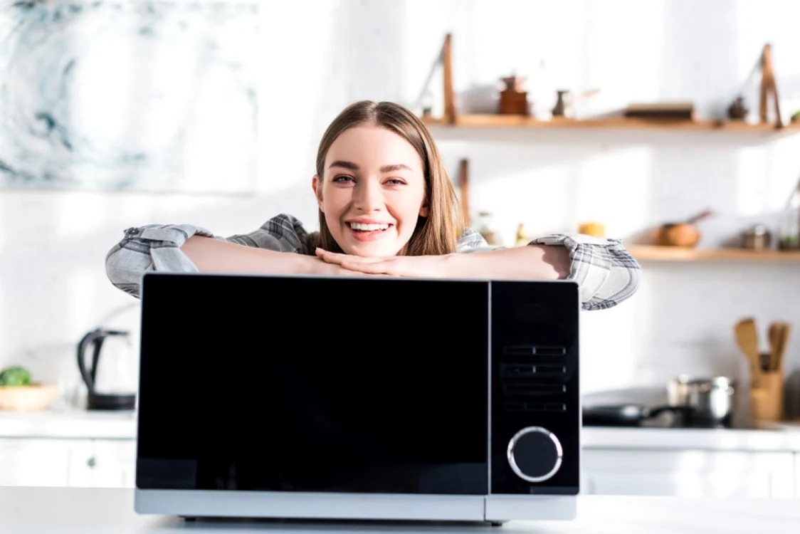 Cuptoril cu microunde are diverse utilităţi FOTO Shutterstock