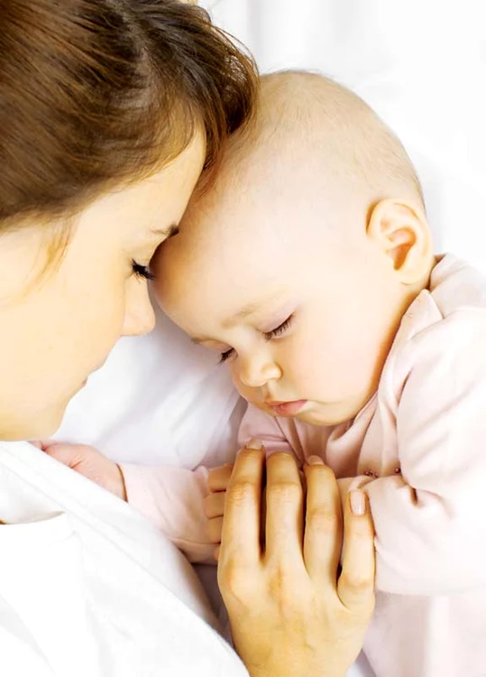 Simptomele acesteia vin pe nepregătite, majoritatea femeilor aşteptându-se să fie bucuroase după naştere