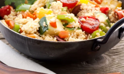 Salata de bulgur cu legume jpeg