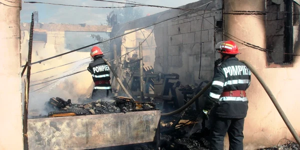 incendiu pompieri