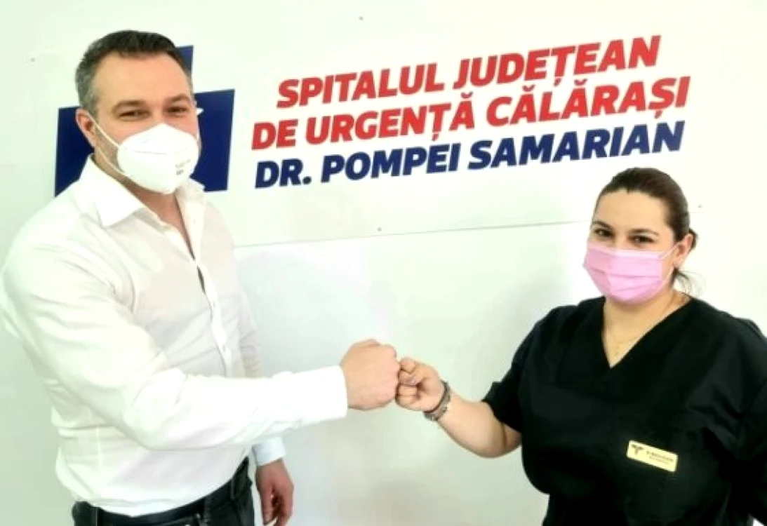 Dr.Cristina Bobora, specialist hematolog, s-a alăturat echipei medicale de la spital FOTO Facebook/B.M.