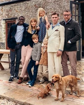 1 madonna in razboi cu fiul ei jpg jpeg