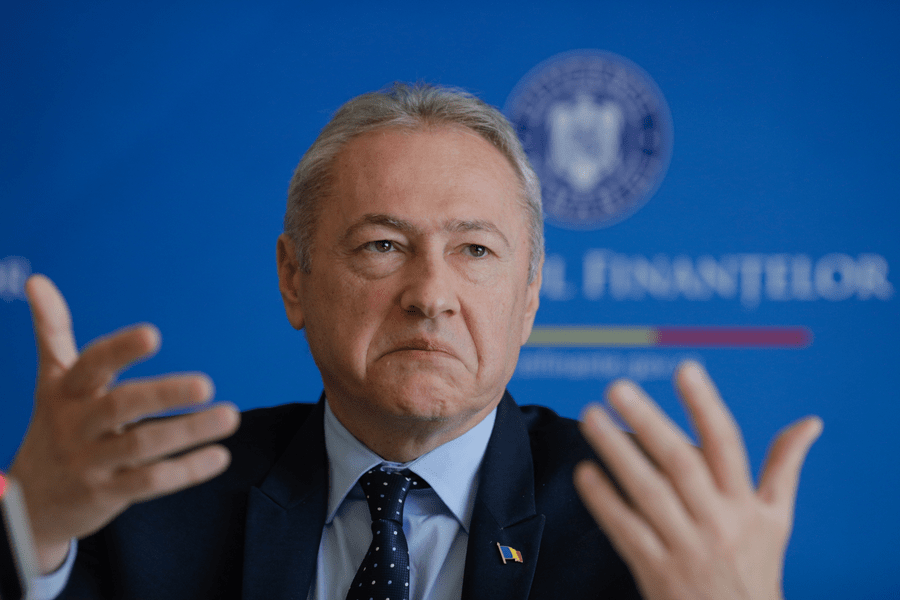 Șeful ANAF cere demisia inspectorilor care au amendat români ce vindeau fructe pe drum: „Niște nemernici”