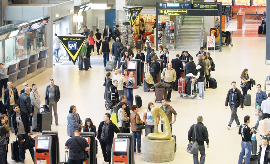 Aeroporturile din România, printre cele mai afectate din Europa de anulările de zboruri