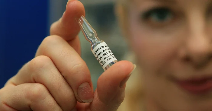 Fiolele de vaccin expirat au fost trimise pentru distrugere