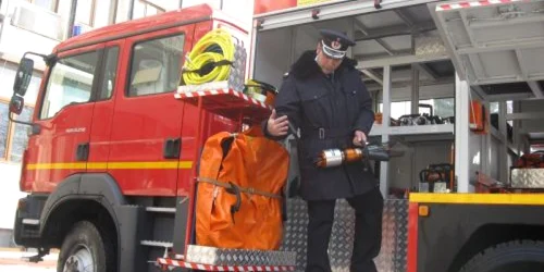 Autospeciala MAN are şi echipamente pentru descarcerare