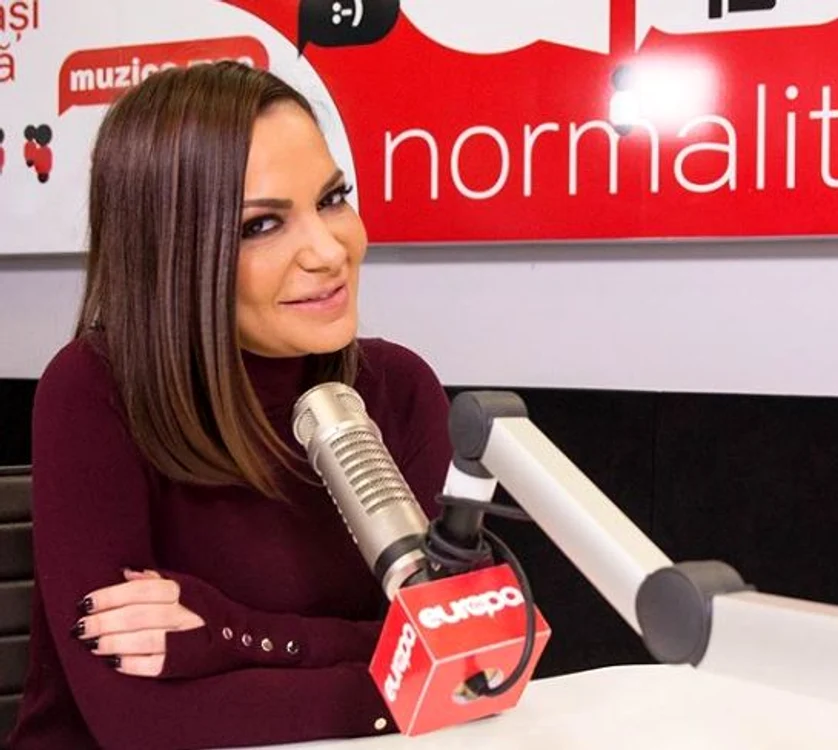 
    Andreea Antonescu a sunat la 112 și a anunțat că este sechestratăFoto: Arhivă personală   