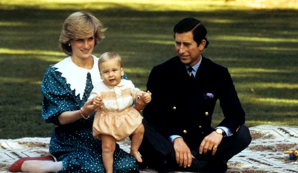 Prințesa Diana cu fiul ei, Prințul William  foto   Profimedia jpg