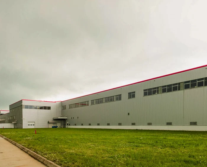 Fabrica din Câmpina / foto: bauelemente.ro