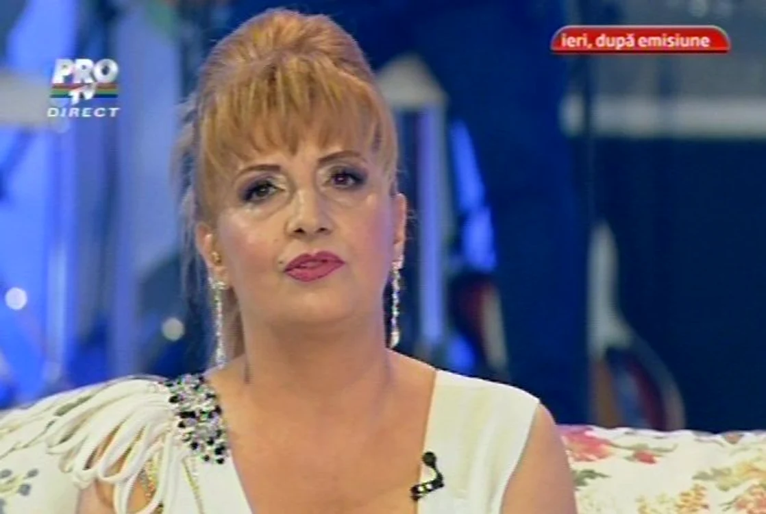 Ileana Ciuculete nu şi-a putut privi fiul în ochi. (captură Pro TV)