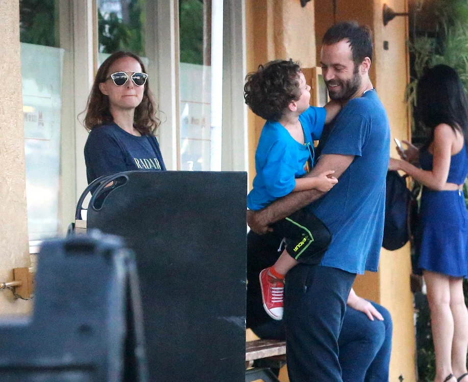 natalie portman hepta 2504588 jpg jpeg