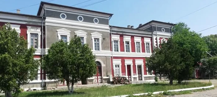 Gara are peste 140 de ani / foto: Facebook