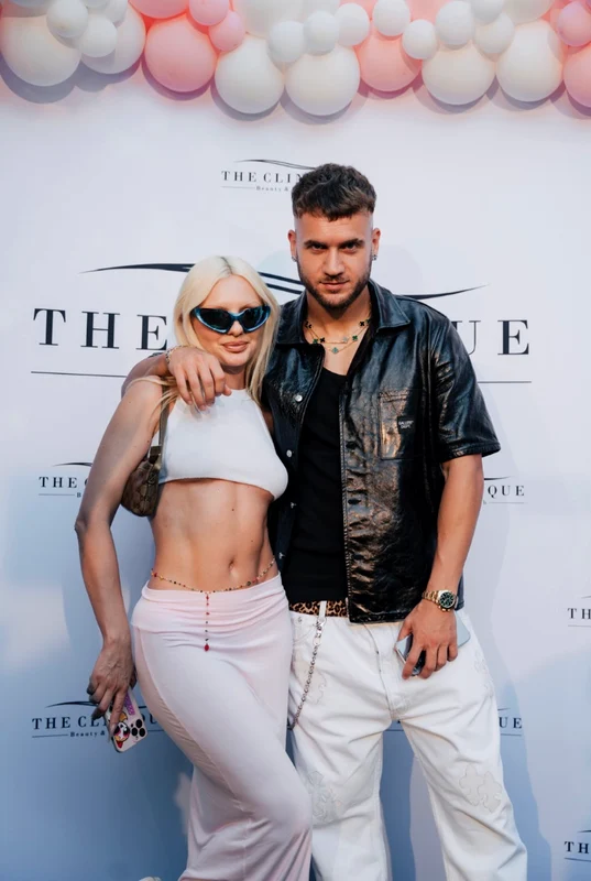 Alexandra Stan și George Pușcaș, idilă la lansarea clinicii fotbalistului / Sursa: arhivă personală  